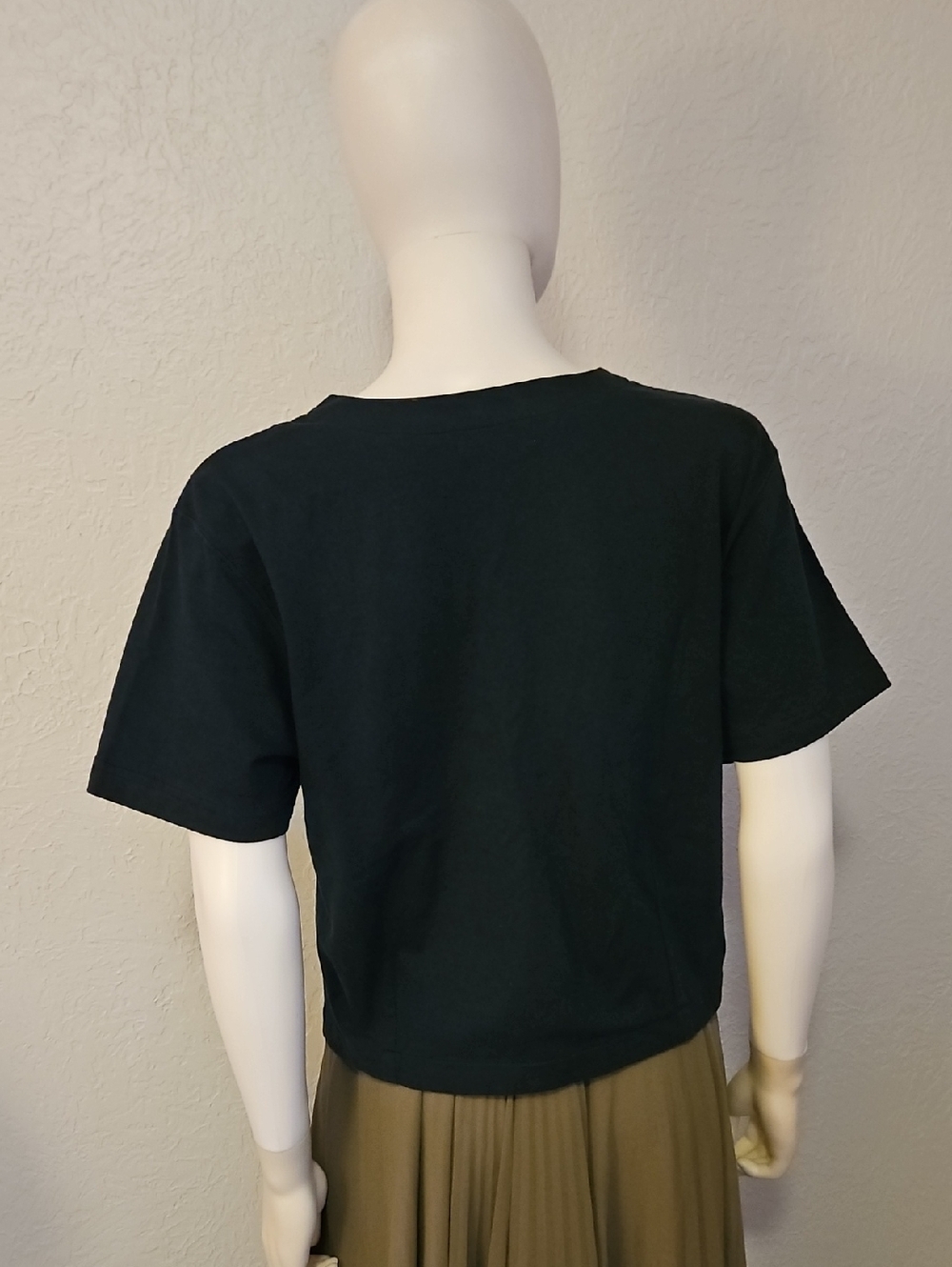 L.L. BEAN Dark Blue V-Neck Button-Front Tuxedo Style Top - Picture 5 of 7